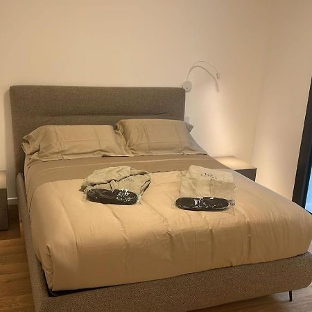 Number House - Number 20 Apartman Milánó Kültér fotó